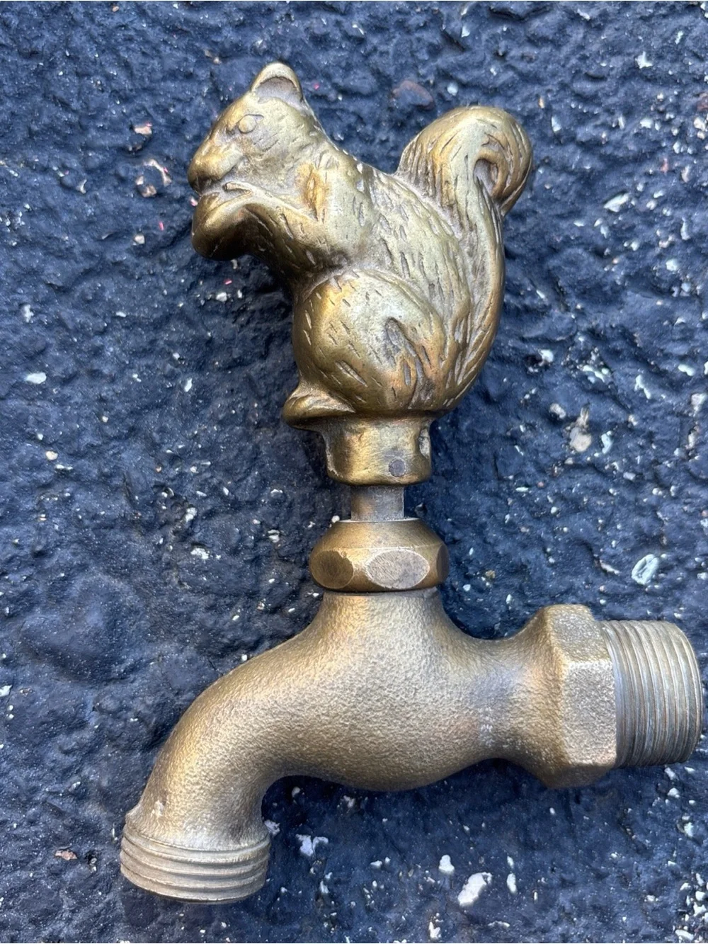 N/A decorative gold